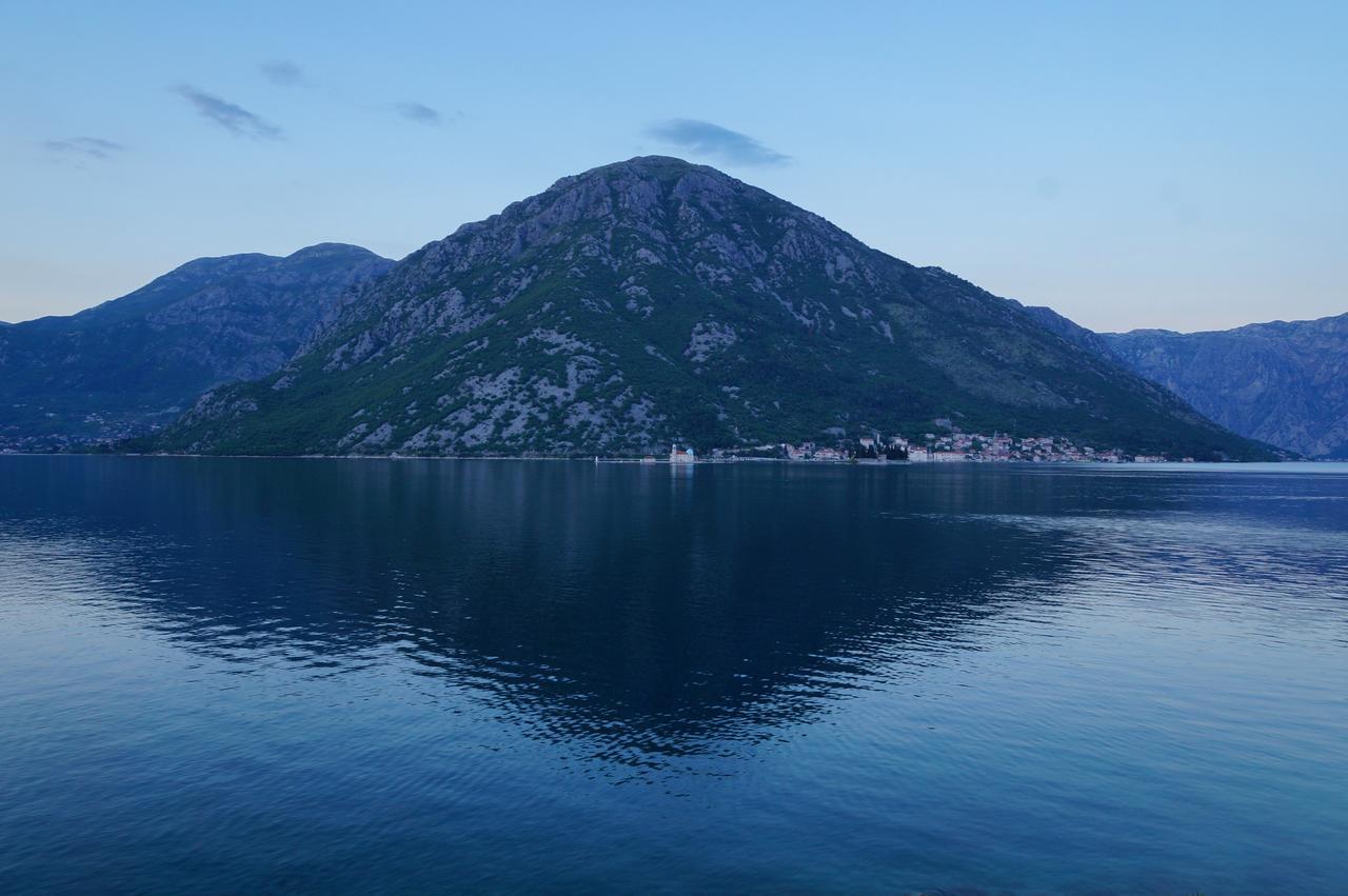 Apartments Apple Cat Montenegro Ko Бієла Екстер'єр фото