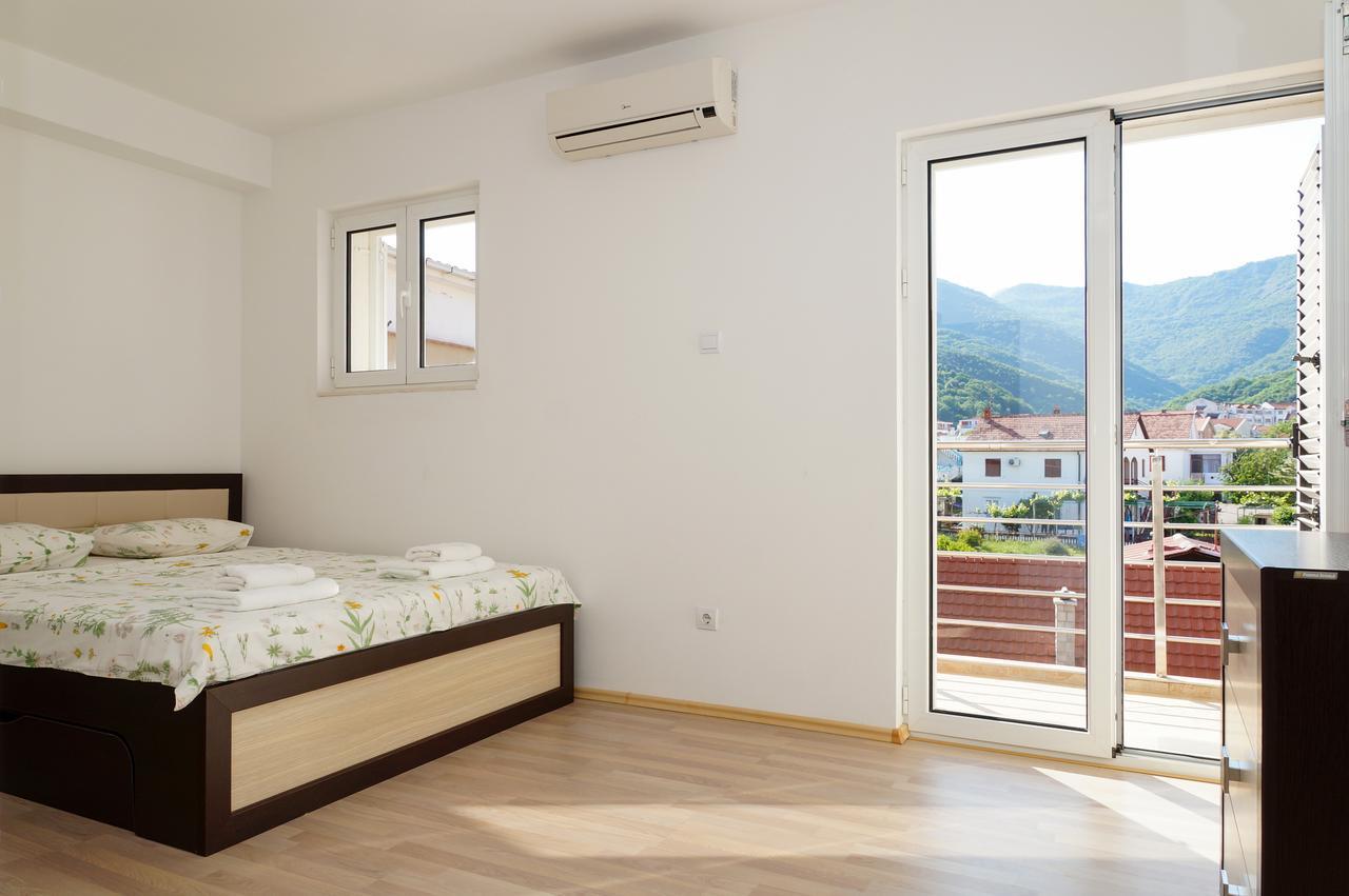 Apartments Apple Cat Montenegro Ko Бієла Екстер'єр фото