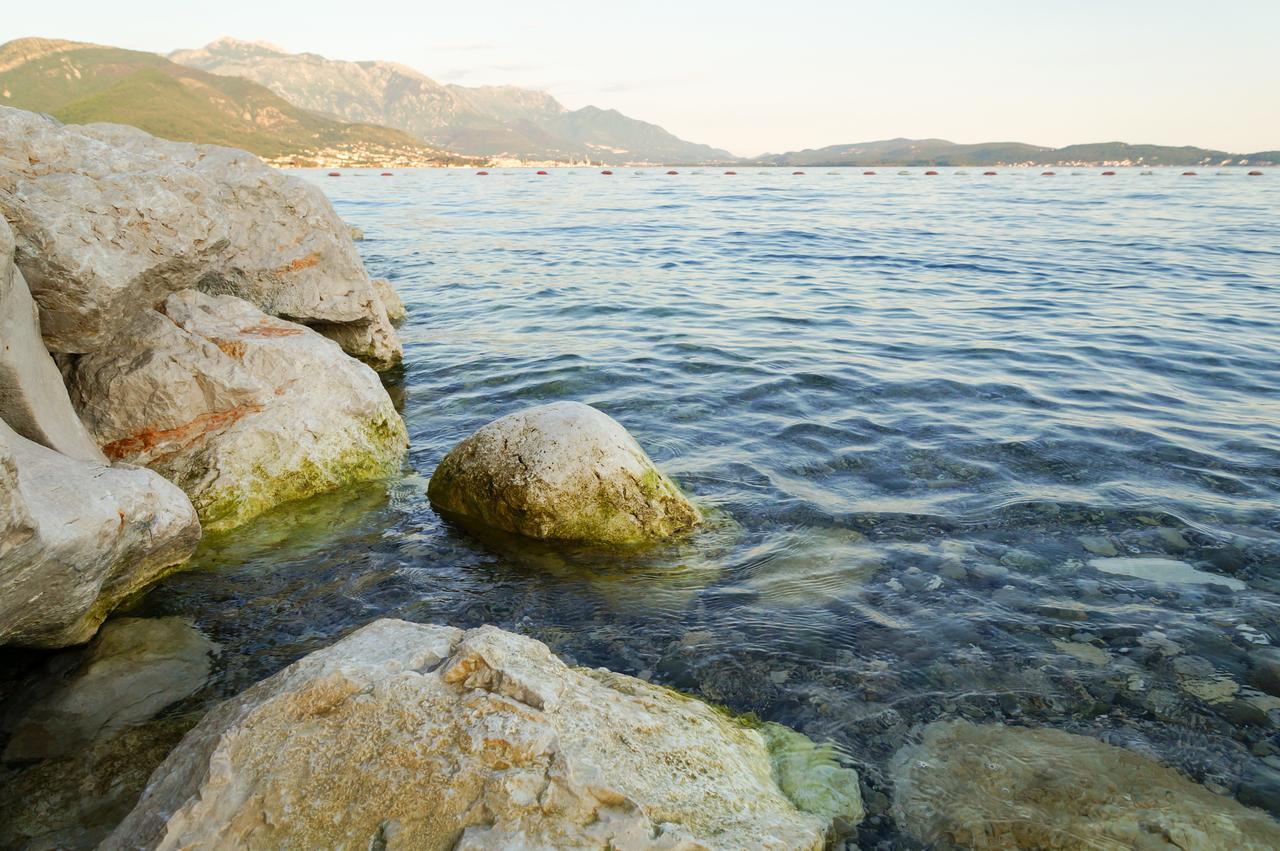 Apart Hotel Apple Cat Montenegro Ko Бієла Екстер'єр фото