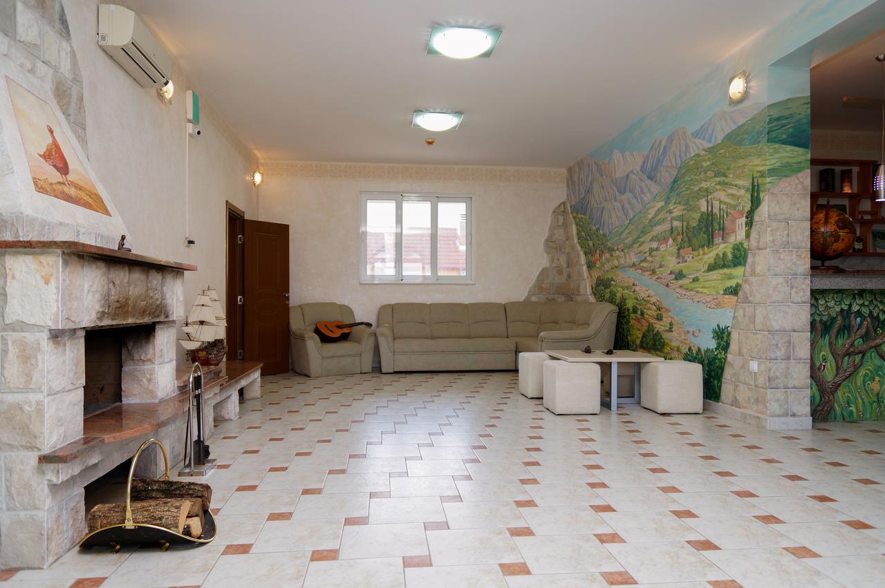 Apartments Apple Cat Montenegro Ko Бієла Екстер'єр фото