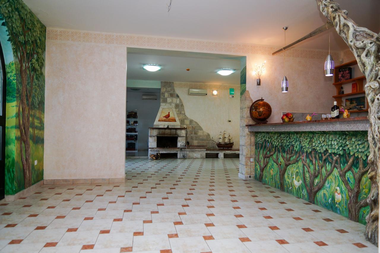 Apartments Apple Cat Montenegro Ko Бієла Екстер'єр фото