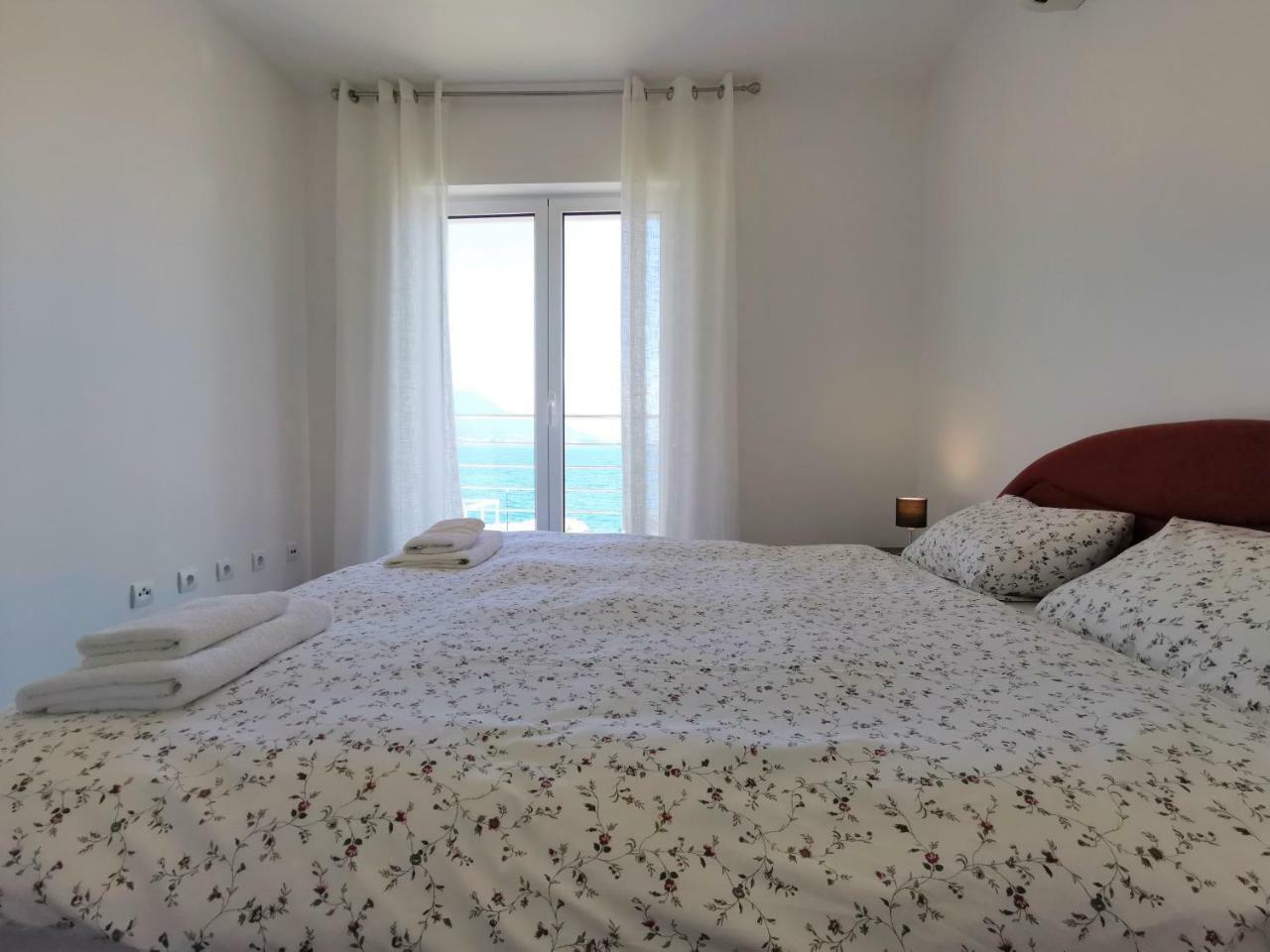 Apartments Apple Cat Montenegro Ko Бієла Екстер'єр фото