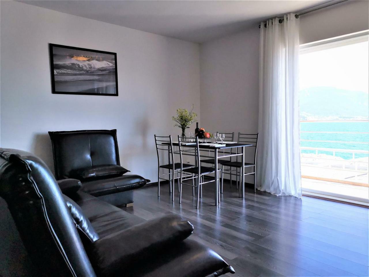 Apartments Apple Cat Montenegro Ko Бієла Екстер'єр фото